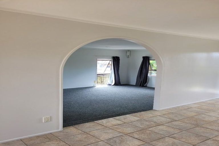 Photo of property in 42 Barnhill Crescent, Pahurehure, Papakura, 2113