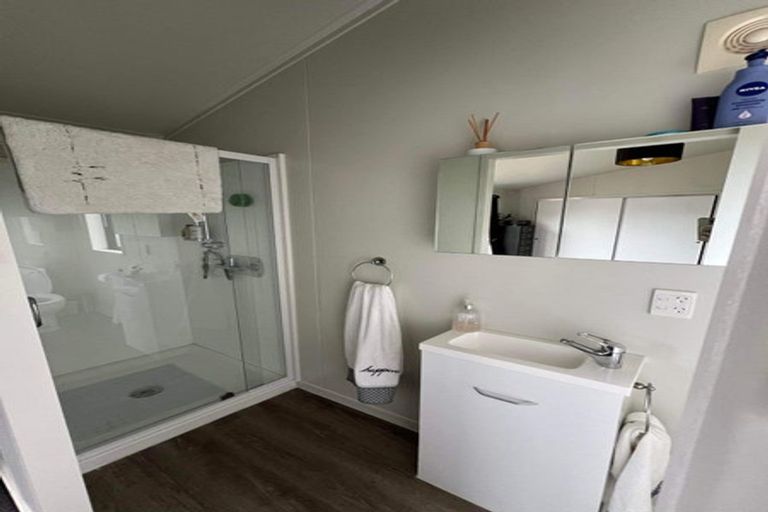 Photo of property in 68 Grey Street, Woodville, 4920