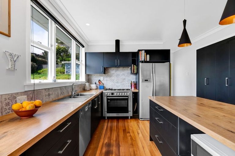 Photo of property in 223 Powderham Street, New Plymouth, 4310