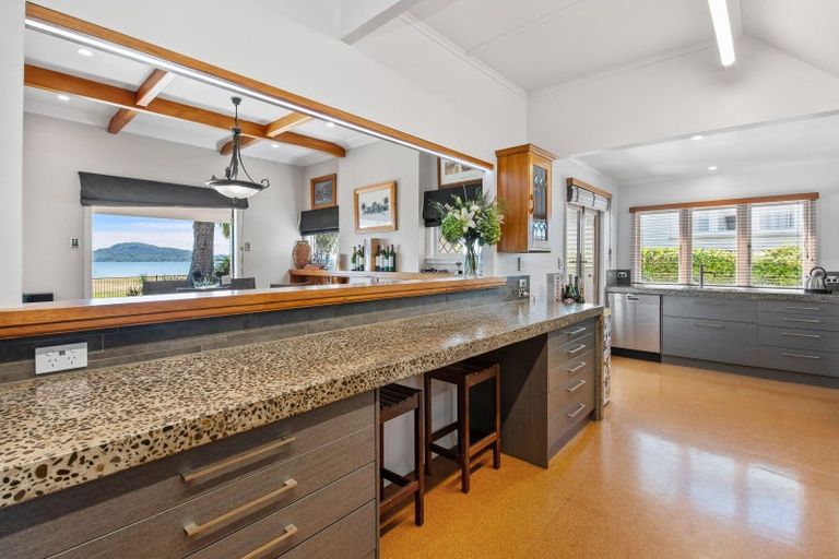 Photo of property in 25 Willow Avenue, Hannahs Bay, Rotorua, 3010