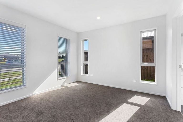 Photo of property in 58 Horoeka Street, Russley, Christchurch, 8042