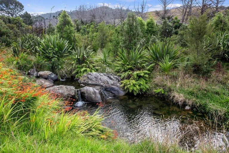 Photo of property in 244a Lindemann Road, Tahawai, Katikati, 3170