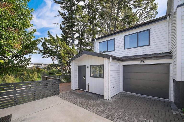 Photo of property in 89e Oreil Avenue, West Harbour, Auckland, 0618