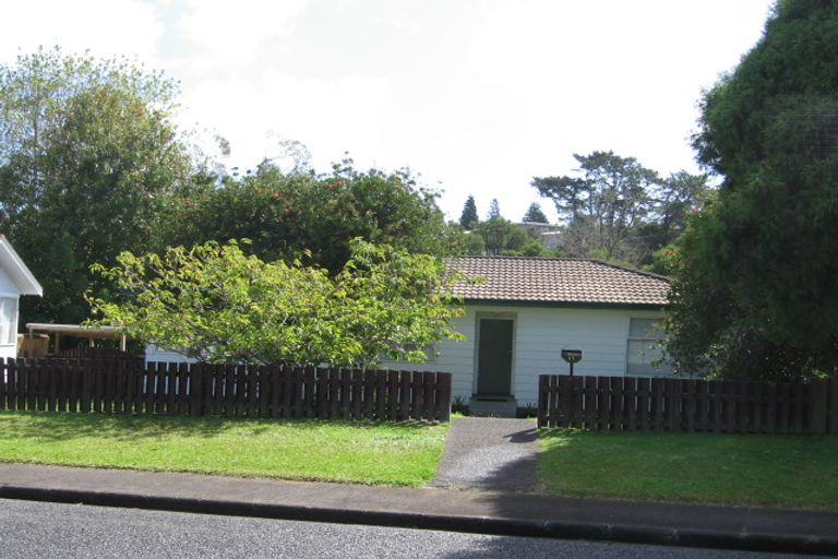 Photo of property in 71 Riverpark Crescent, Henderson, Auckland, 0610