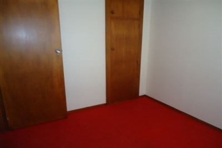 Photo of property in 2/7 Division Street, Riccarton, Christchurch, 8041