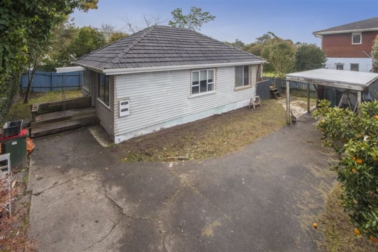 Photo of property in 1/110 Lynwood Road, New Lynn, Auckland, 0600