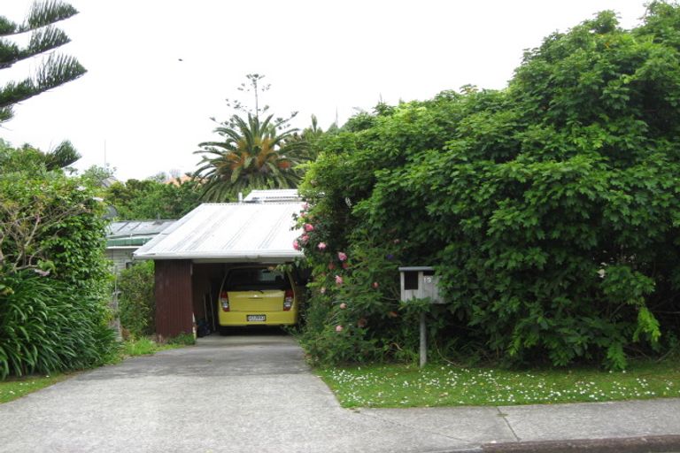 Photo of property in 19 Sundown Avenue, Manly, Whangaparaoa, 0930