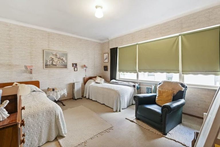 Photo of property in 40 Beach Road, Pahurehure, Papakura, 2113