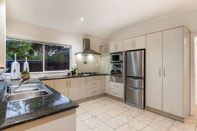 Photo of property in 11a Wheturangi Road, Greenlane, Auckland, 1051