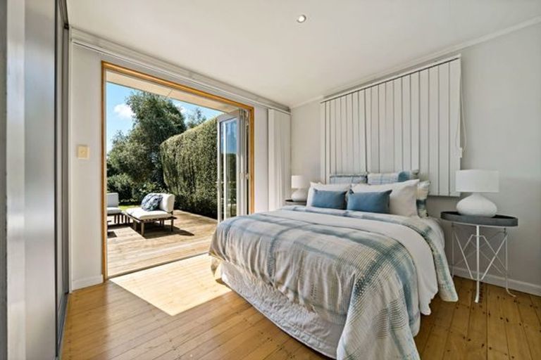 Photo of property in 54 Abbotts Way, Remuera, Auckland, 1050