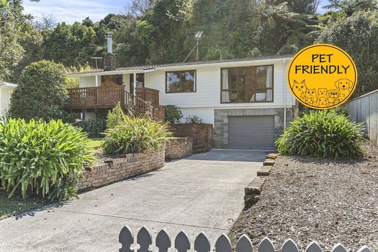 Photo of property in 23 Ambury Place, Merrilands, New Plymouth, 4312