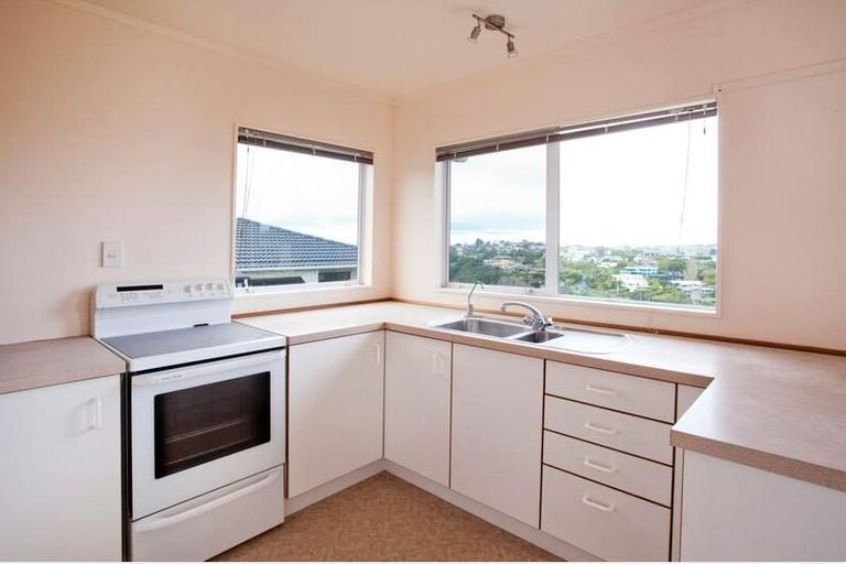 Photo of property in 67 Ardern Avenue, Stanmore Bay, Whangaparaoa, 0932