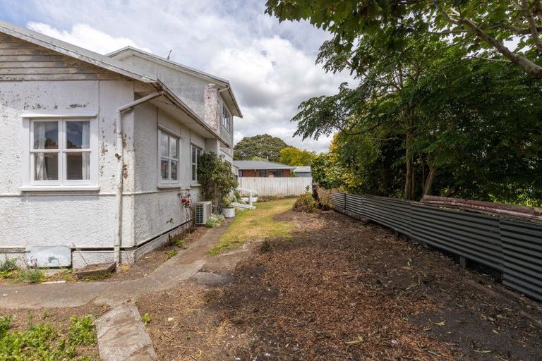 Photo of property in 9a Normanby Street, Fitzroy, New Plymouth, 4312