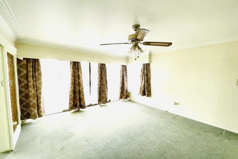 Photo of property in 86 Puriri Road, Manurewa, Auckland, 2102