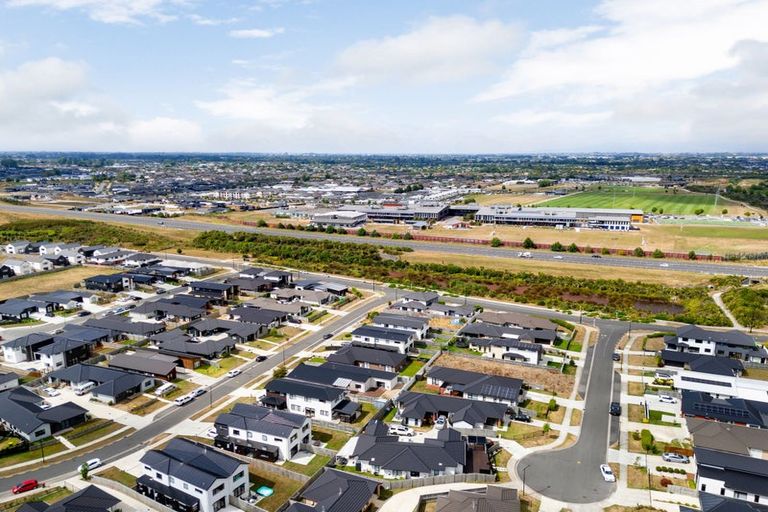 Photo of property in 11 Tokerau Drive, Rototuna North, Hamilton, 3210