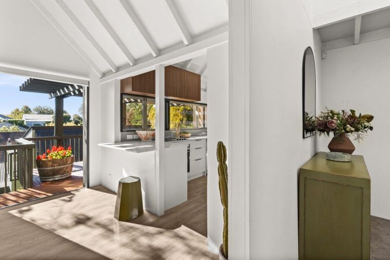 Photo of property in 25 Muritai Crescent, Havelock North, 4130