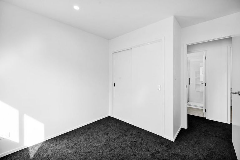 Photo of property in 120 Seaview Road, Westown, New Plymouth, 4310