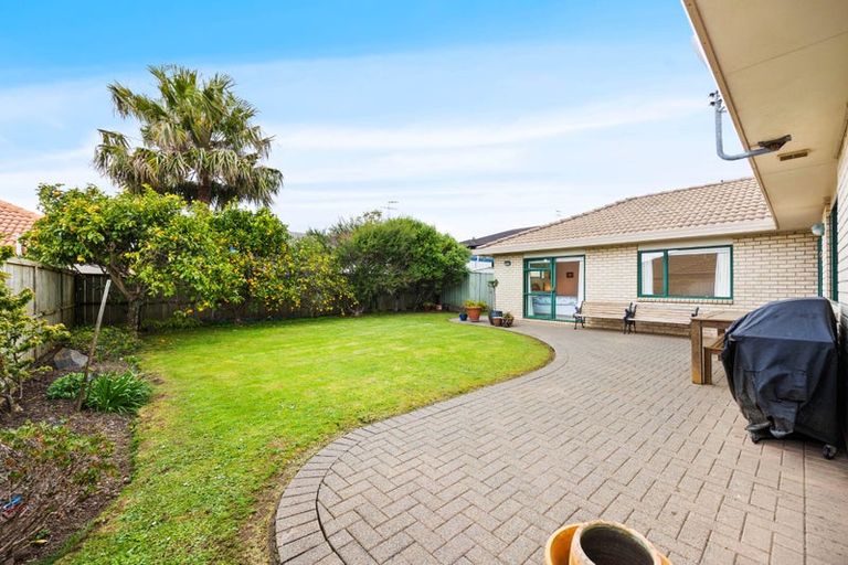 Photo of property in 8 Amesbury Rise, Henderson, Auckland, 0612