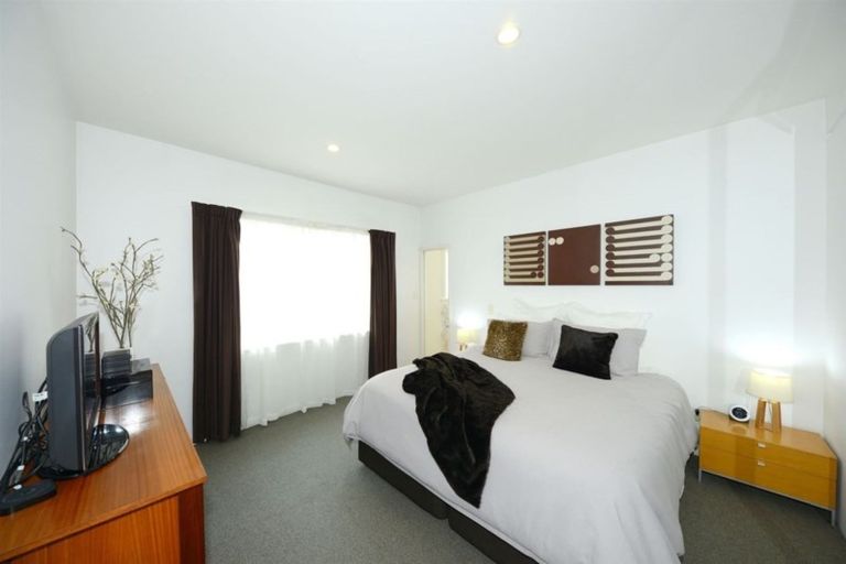 Photo of property in 11 Stenness Avenue, Somerfield, Christchurch, 8024