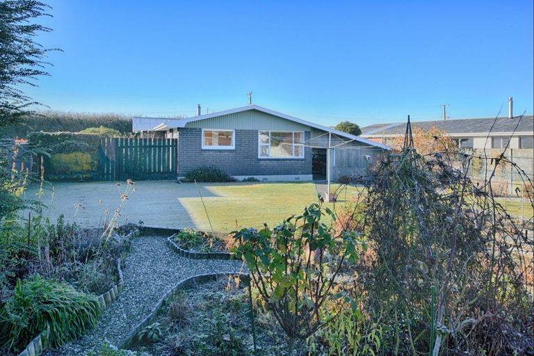 Photo of property in 14 Frank Street, Gore, 9710