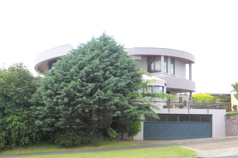 Photo of property in 1 Coppelia Avenue, Omokoroa, 3114