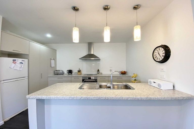 Photo of property in 11 Graycliffe Street, Halswell, Christchurch, 8025