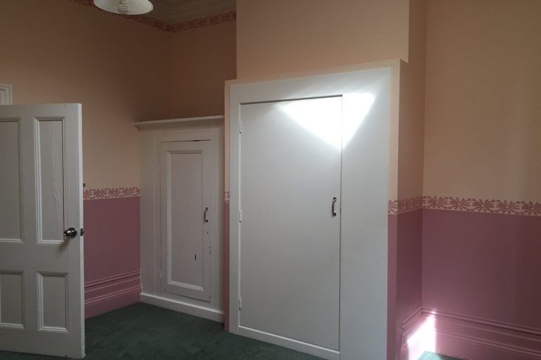 Photo of property in 205 Leith Street, North Dunedin, Dunedin, 9016