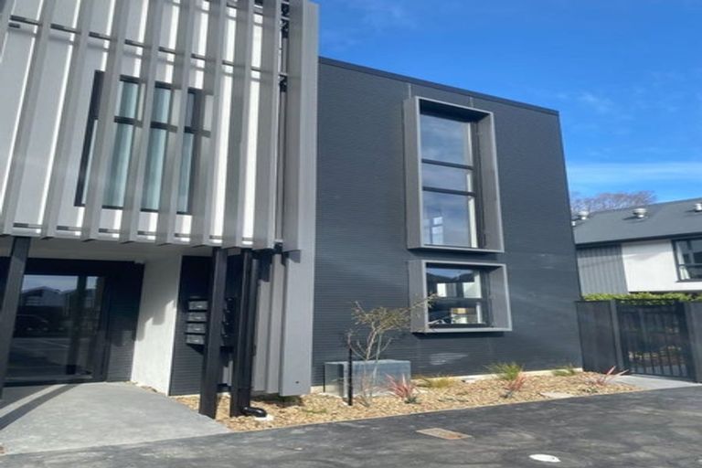 Photo of property in 11/260 Kilmore Street, Christchurch Central, Christchurch, 8011