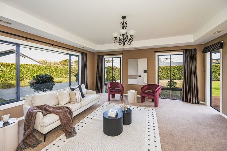 Photo of property in 2 Mcmullan Place, Oamaru North, Oamaru, 9400