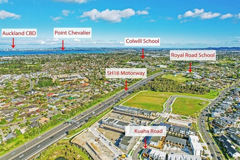 Photo of property in 27 Kuaha Road, Massey, Auckland, 0614