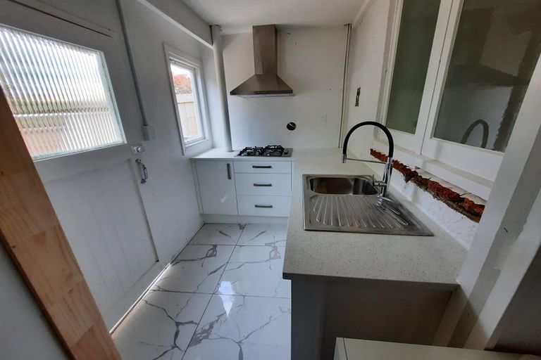 Photo of property in 93a Litten Road, Cockle Bay, Auckland, 2014