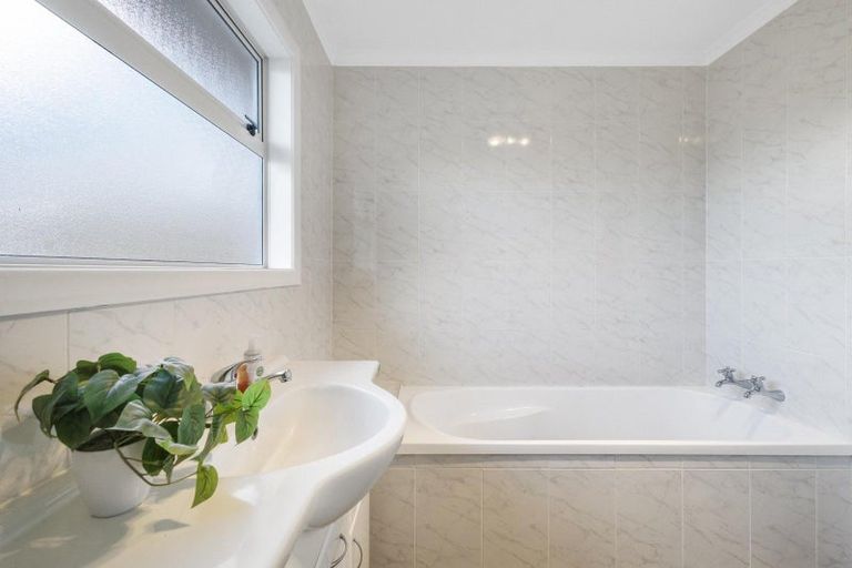 Photo of property in 16 Kauri Crescent, Matamata, 3400