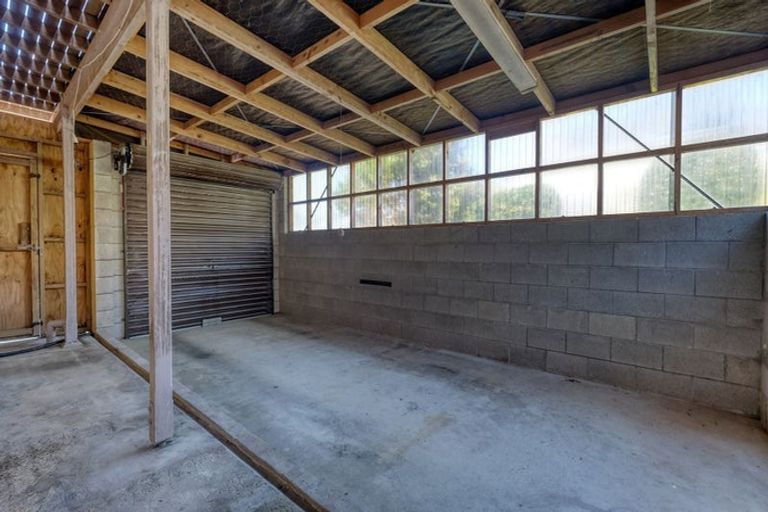 Photo of property in 71 Cable Bay Block Road, Cable Bay, 0420