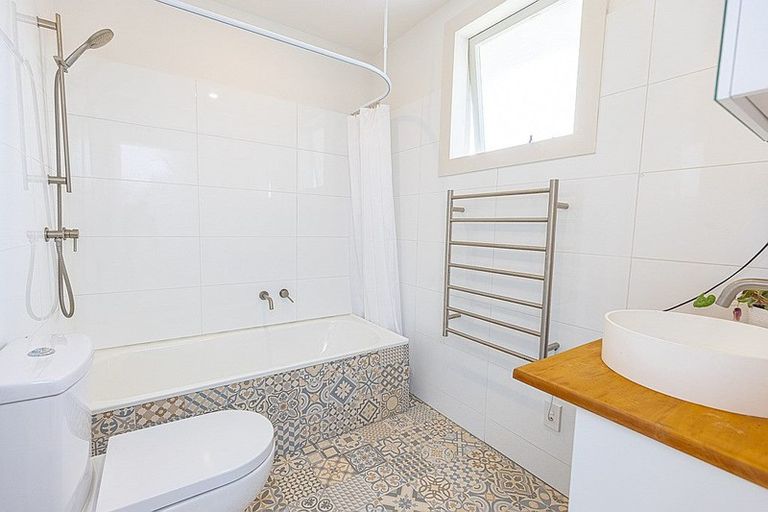 Photo of property in 5 Armstrong Place, Gonville, Whanganui, 4501