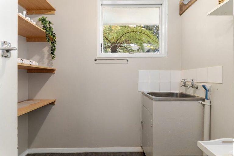 Photo of property in 89 Oakhampton Street, Hornby, Christchurch, 8042