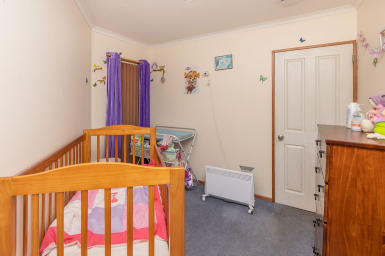 Photo of property in 108a Oram Avenue, New Brighton, Christchurch, 8061