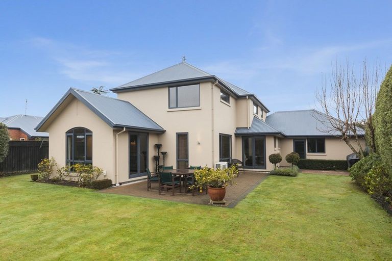 Photo of property in 37 Marble Wood Drive, Papanui, Christchurch, 8053