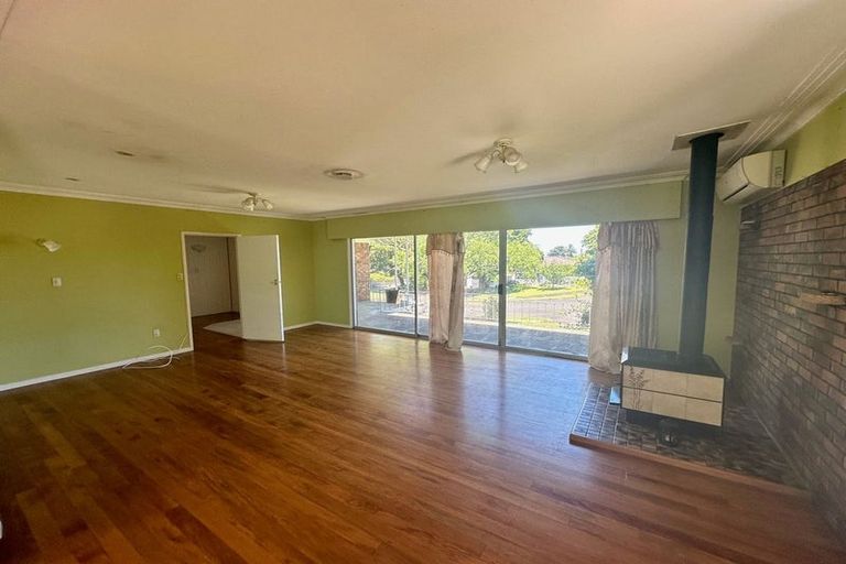 Photo of property in 7 Freshney Place, Hillpark, Auckland, 2102