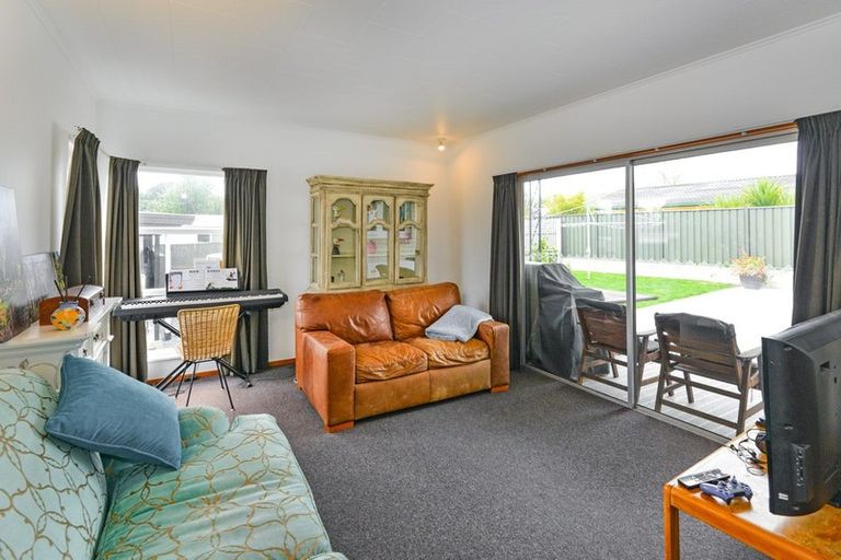 Photo of property in 13 James Cook Street, Havelock North, 4130