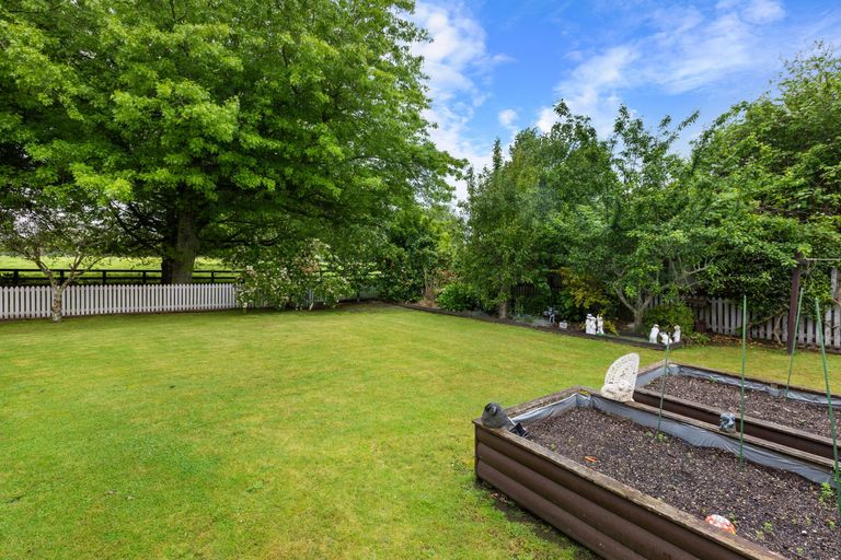 Photo of property in 40 Riverview Road, Huntly, 3700