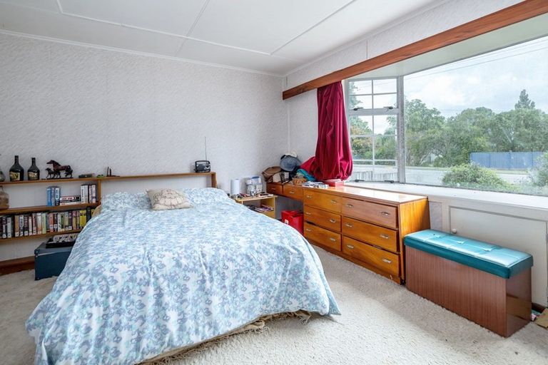 Photo of property in 16 Oxford Street, Lansdowne, Masterton, 5810