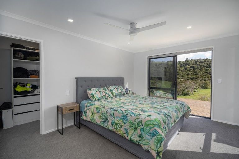 Photo of property in 12 Tohetea Lane, Wharekaho, Whitianga, 3510