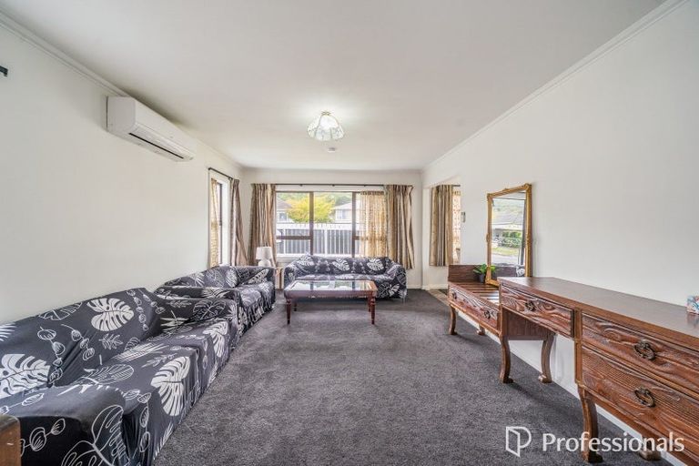 Photo of property in 27 Frederick Street, Wainuiomata, Lower Hutt, 5014
