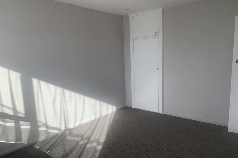 Photo of property in 64 Barton Street, Woolston, Christchurch, 8023