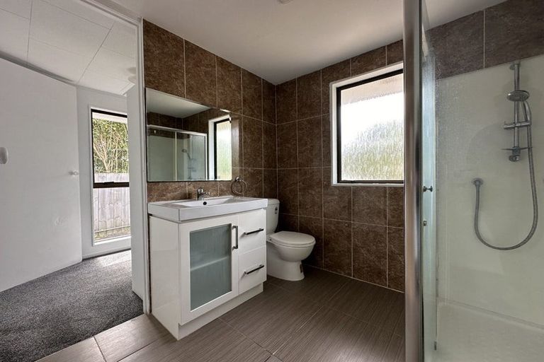 Photo of property in 2/44 Puriri Road, Manurewa, Auckland, 2102