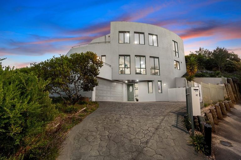 Photo of property in 47 Rossmore Terrace, Cashmere, Christchurch, 8022