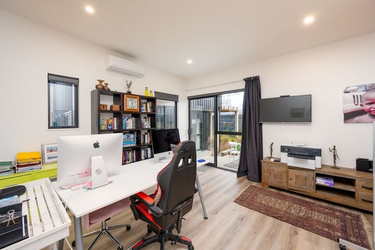 Photo of property in 9 Barclay Place, Wanaka, 9305