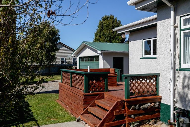 Photo of property in 14 Napier Road, Terrace End, Palmerston North, 4410