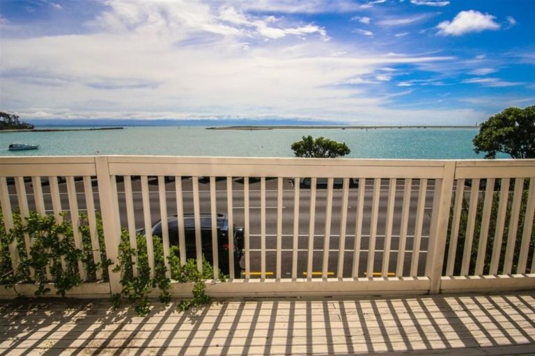 Photo of property in 335 Wakefield Quay, Stepneyville, Nelson, 7010