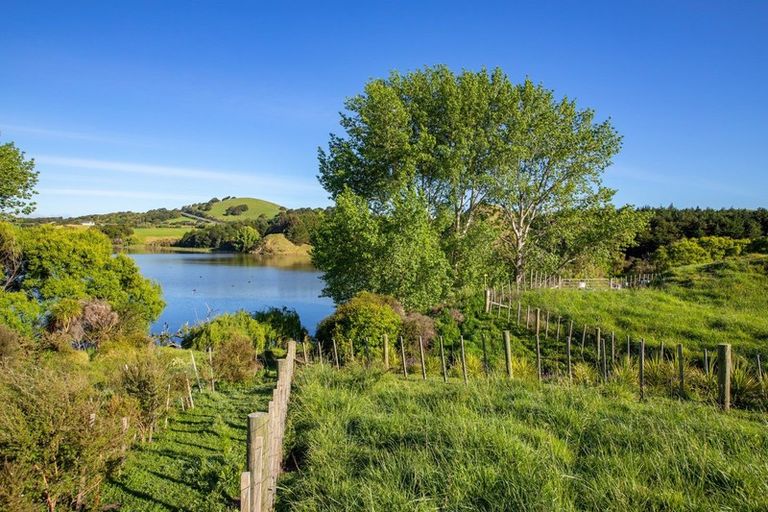 Photo of property in 34 Manu Drive, Kaiwaka, 0573